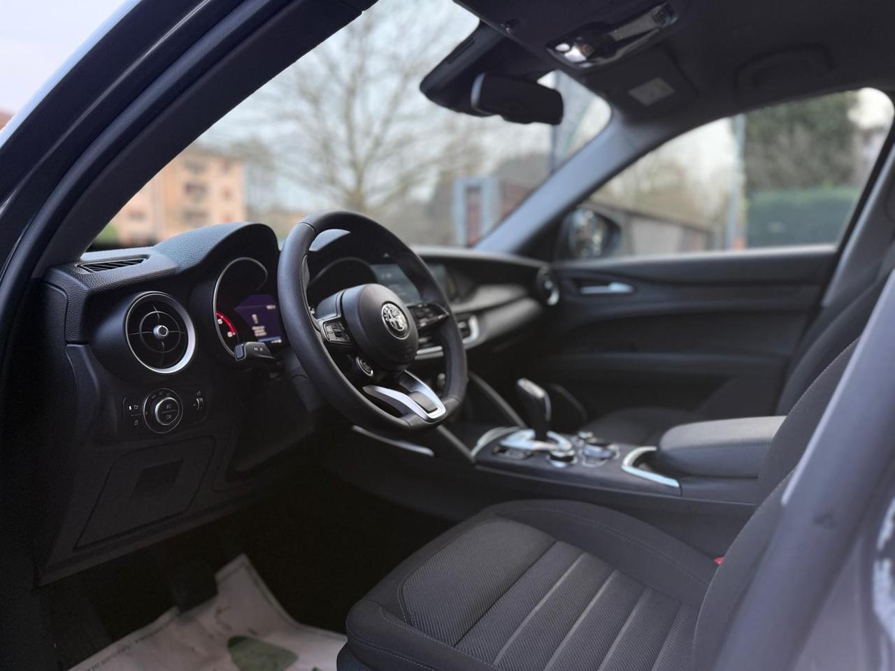 Alfa Romeo Stelvio 2.2 Turbodiesel 160 CV AT8 RWD Super Business