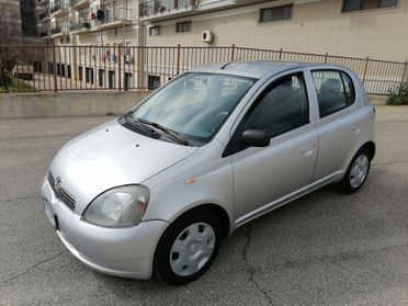 Toyota Yaris Sol 5 porte 1.4 diesel 75cv 2003