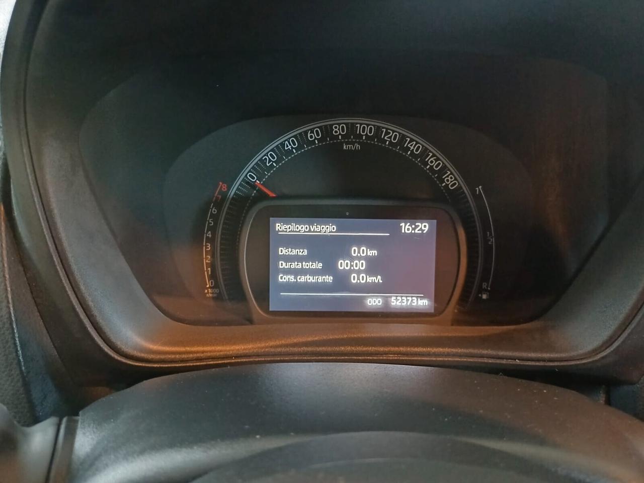 Toyota Aygo X 1.0 Manuale Active | da €180,00 al mese