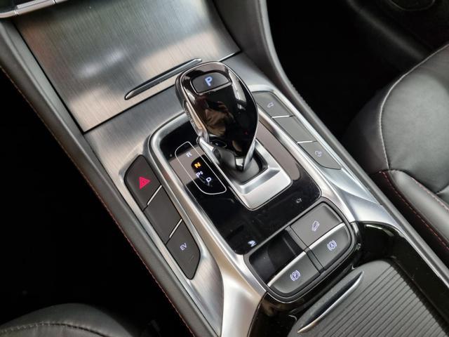 MG EHS Plug-in Hybrid Luxury