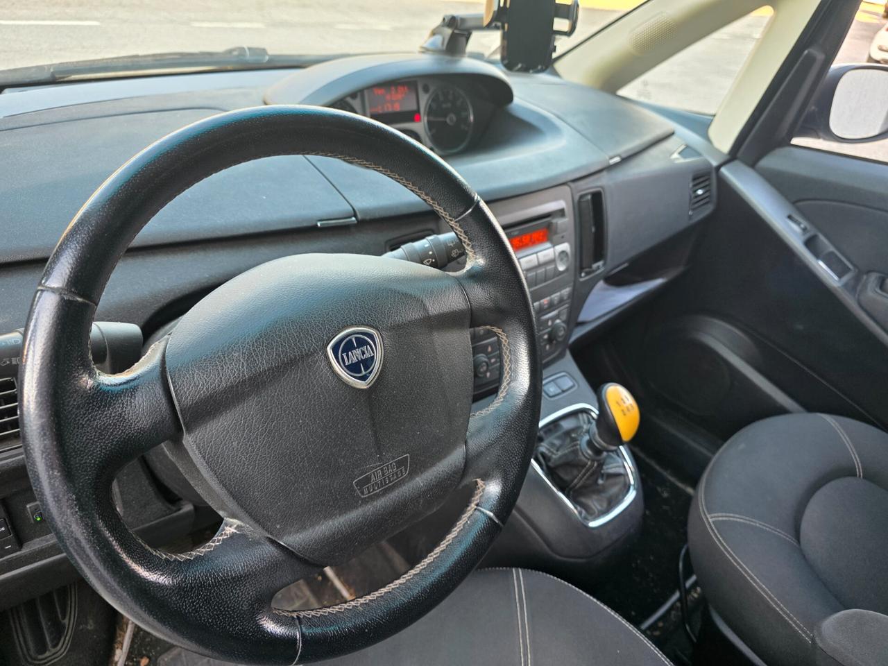 Lancia MUSA 1.4 8V Ecochic (GPL) Diva