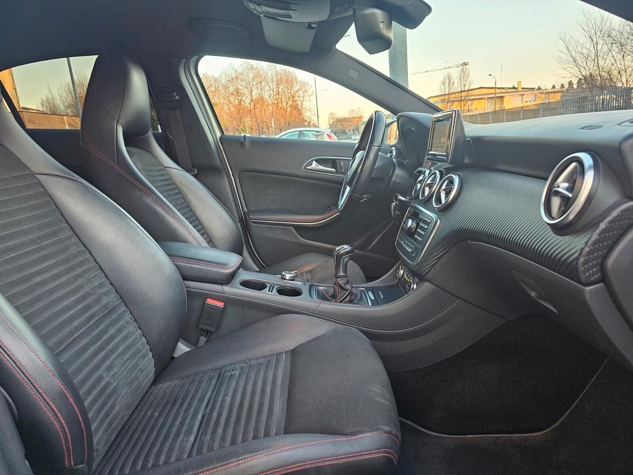 Mercedes-benz A 180 CDI 110cv Premium*AMG*Pelle*Navi*Bi-Xeno*