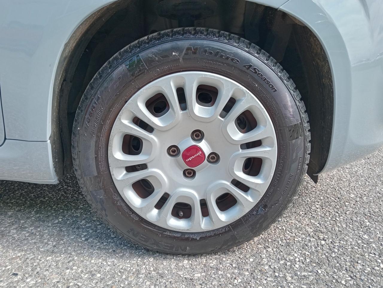 Fiat Panda 1.0 70CV Hybrid OK NEOPATENTATI