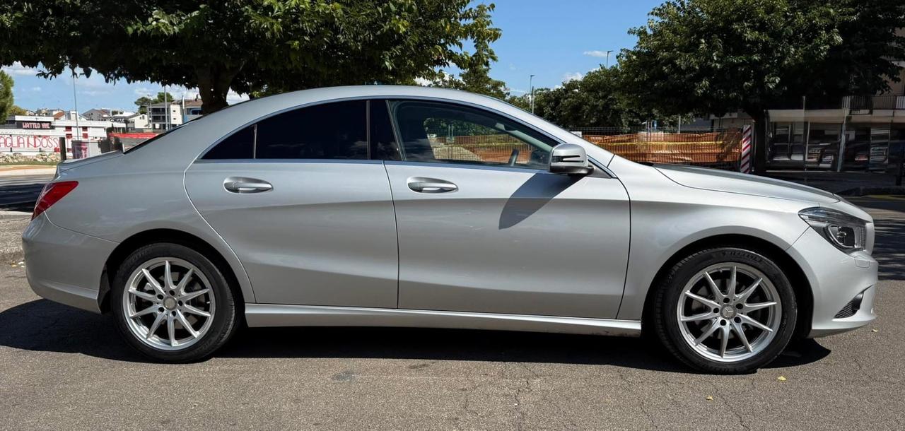 Mercedes Cla 200d Sport 136CV TELECAM/BIXENO