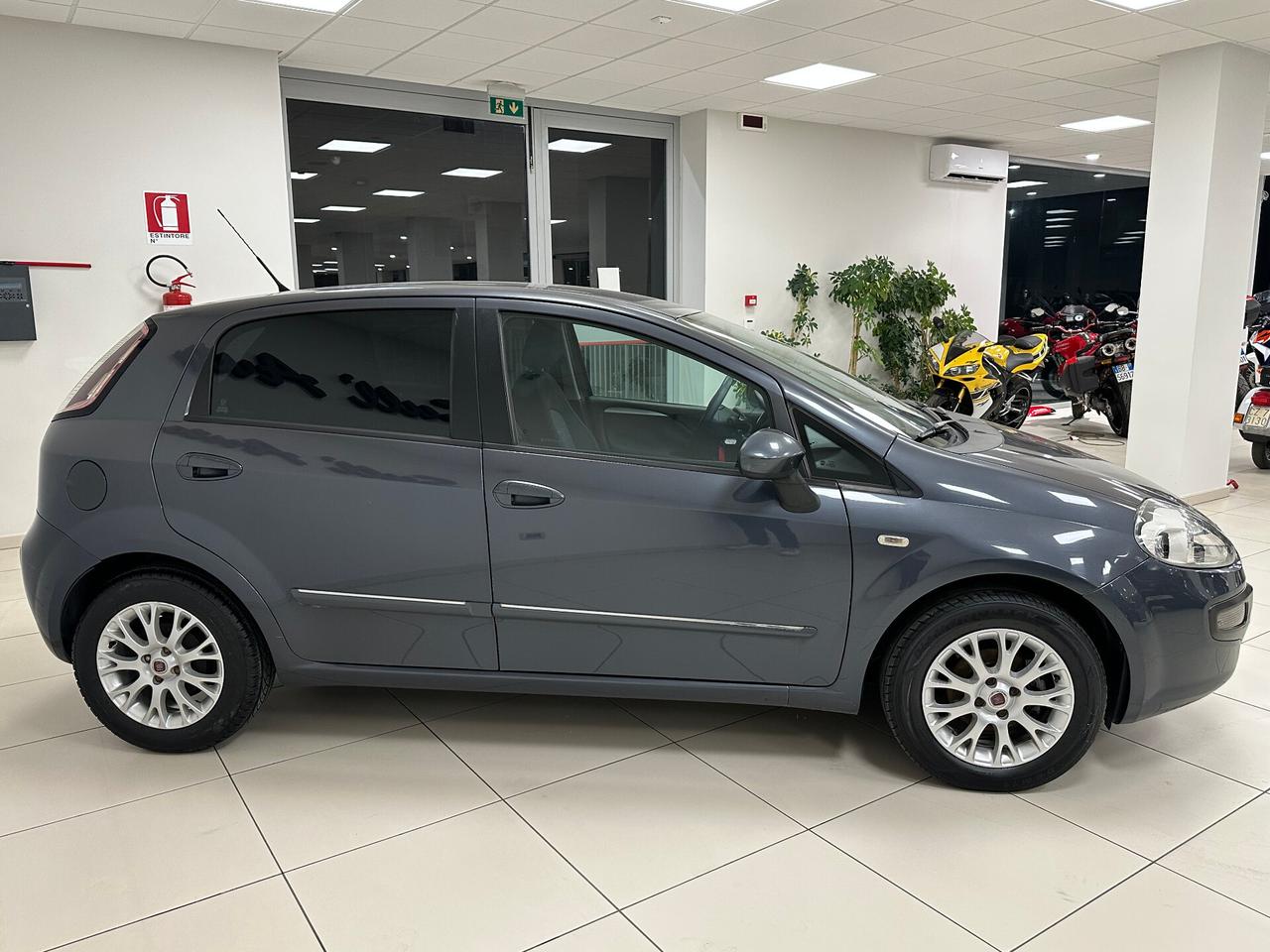Fiat Punto Evo 1.3 Mjt 75 CV DPF 5 porte Dynamic - 2010