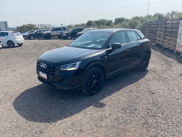 Q2 35 TDI quattro S tronic S line BLACK Edition