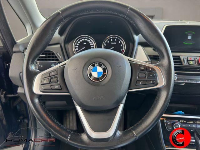 BMW 225 xe Active Tourer iPerformance aut. NAVI SENSORI