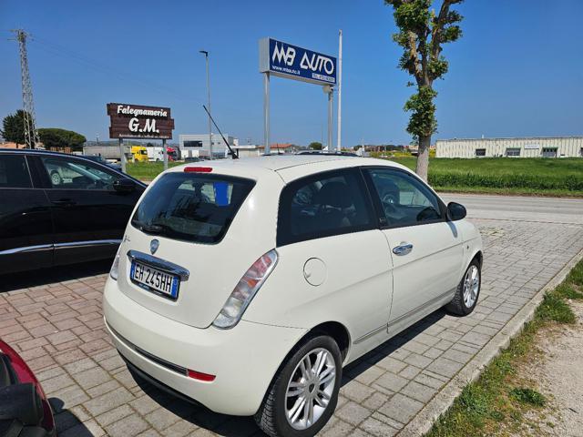 LANCIA Ypsilon 1.3 MJT 75 CV Unyca