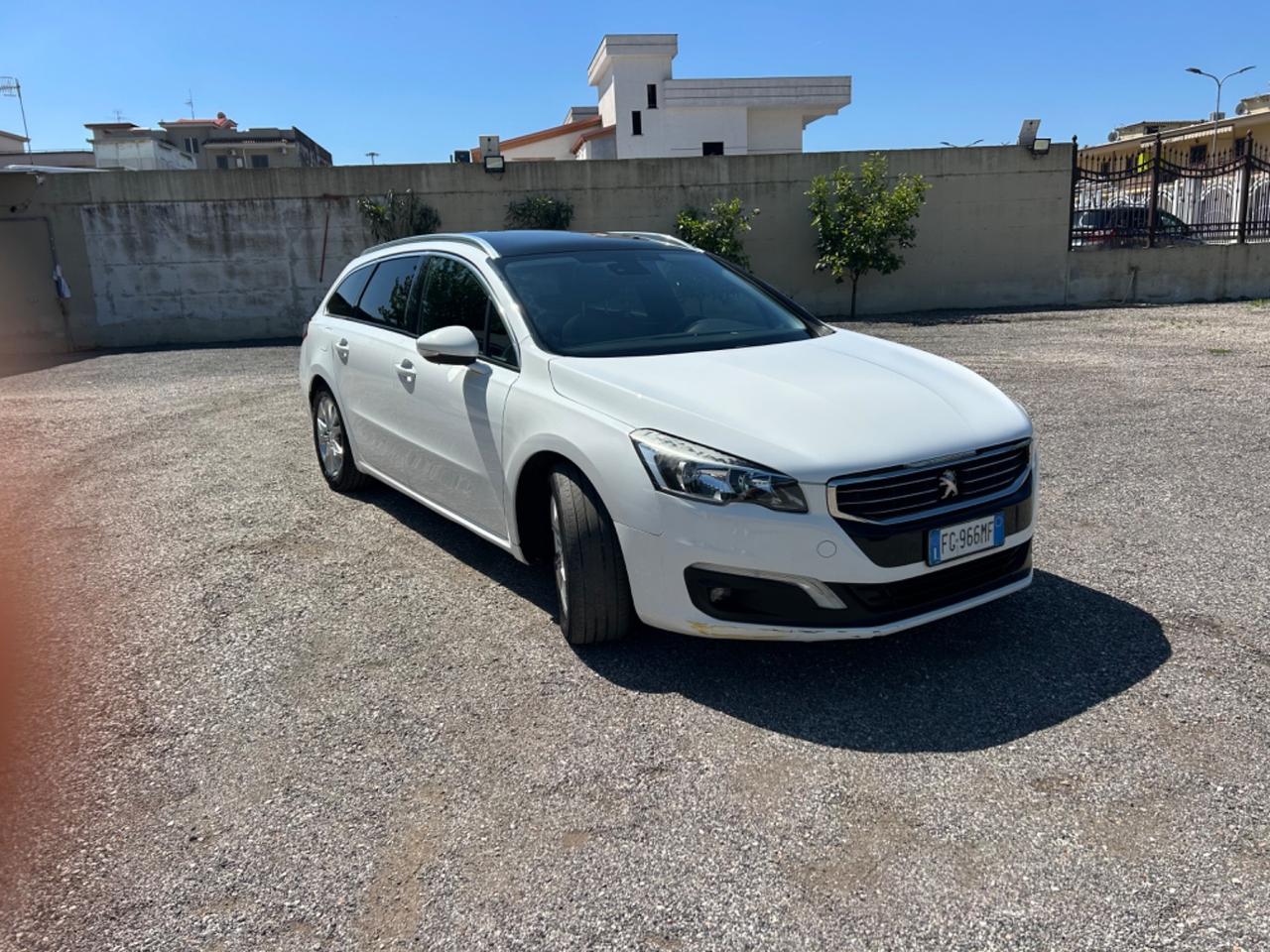 Peugeot 508 BlueHDi 180 EAT6 S&S SW Allure