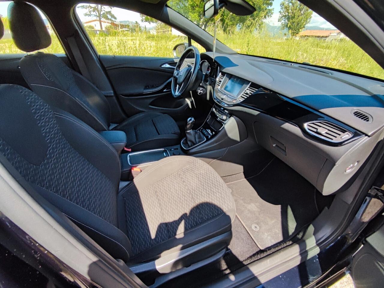 Opel Astra 1.4 Turbo 110CV EcoM Sports Tourer Innovation