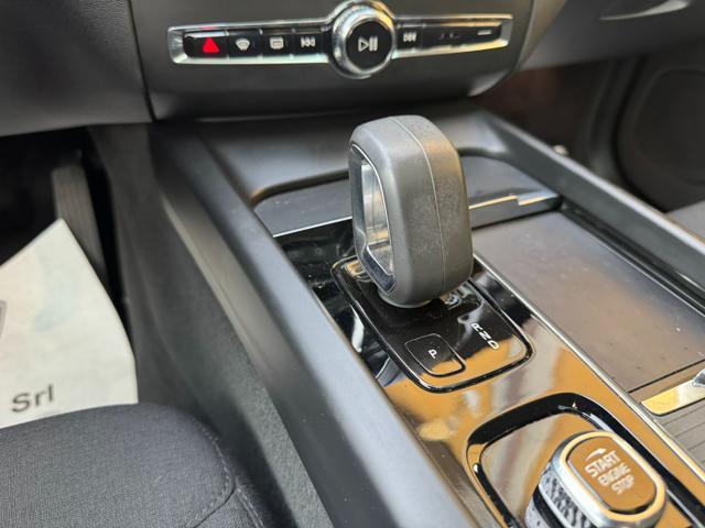 VOLVO XC60 T6 Recharge Plug-in Hybrid AWD Inscription Express