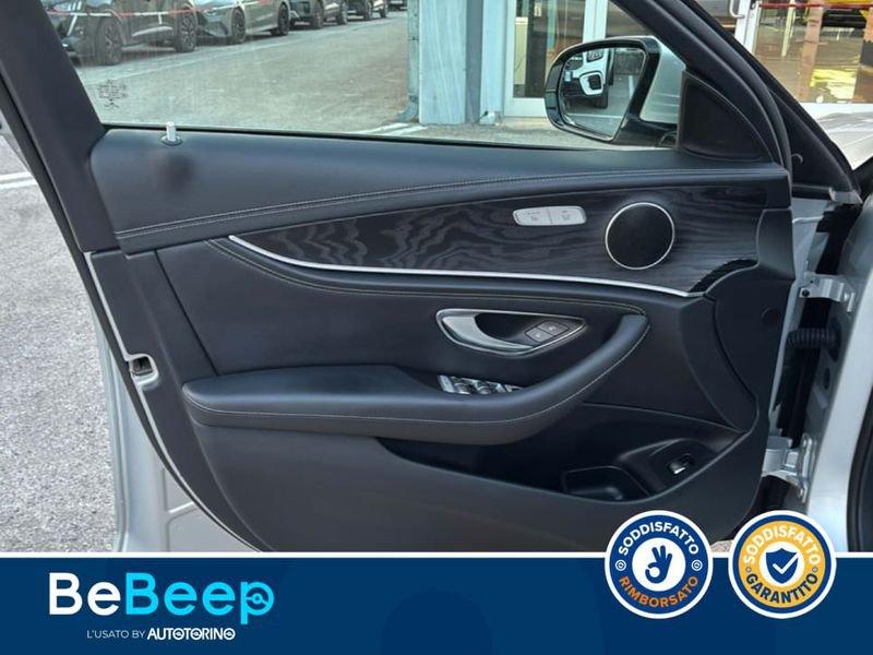 Mercedes-Benz Classe E E 220 D PREMIUM 4MATIC AUTO