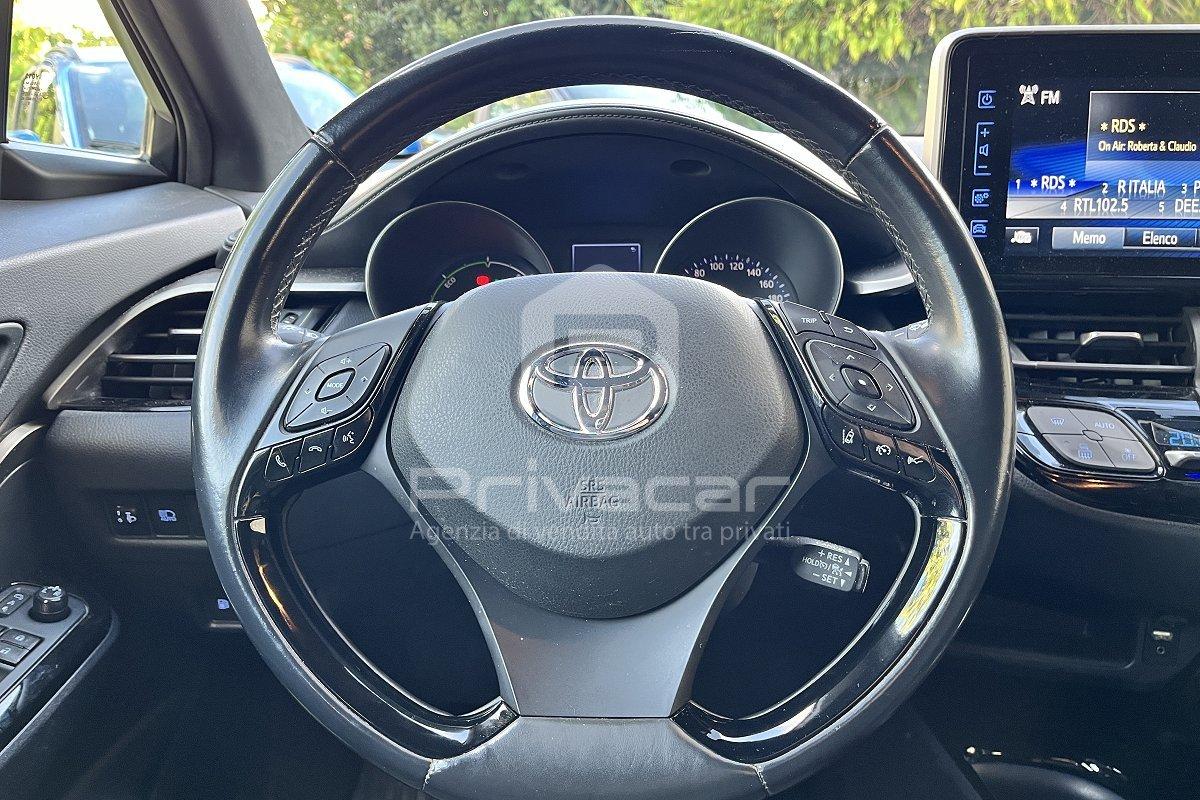 TOYOTA C-HR 1.8 Hybrid E-CVT Trend
