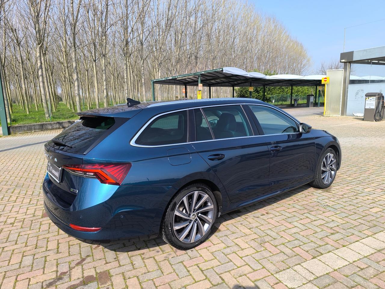 Skoda Octavia 1.5 e-TEC DSG Wagon Style