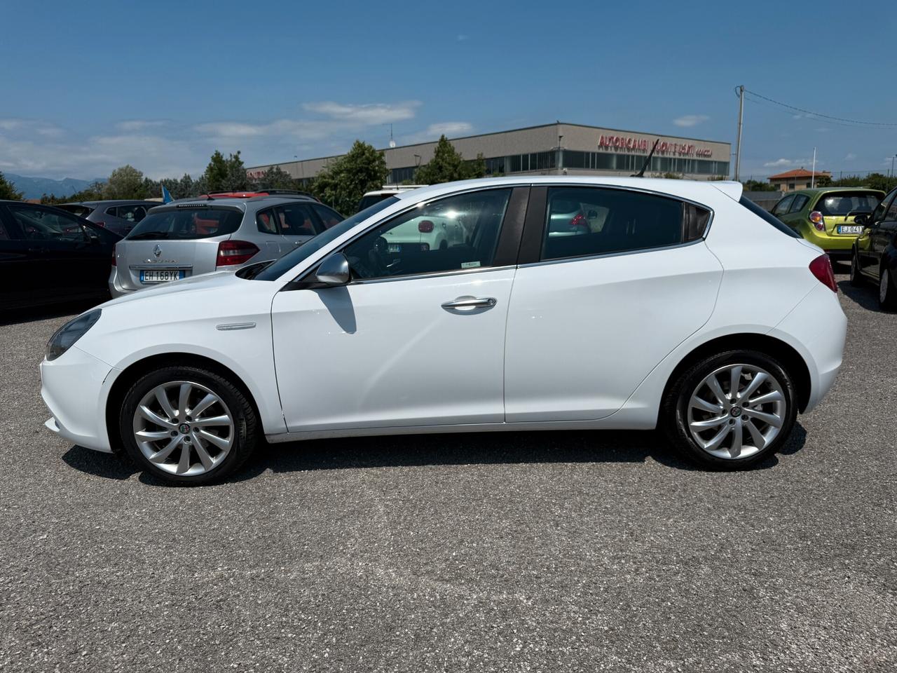 Alfa Romeo Giulietta 1.6 JTDm-2 120 CV Distinctive