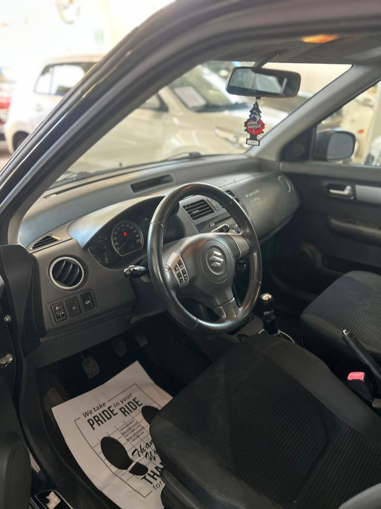 Suzuki Swift 1.3 DDiS 5p.(CATENA NUOVA)