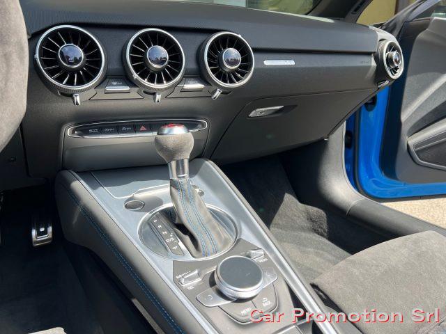 AUDI TT Roadster S-Line S-Tronic