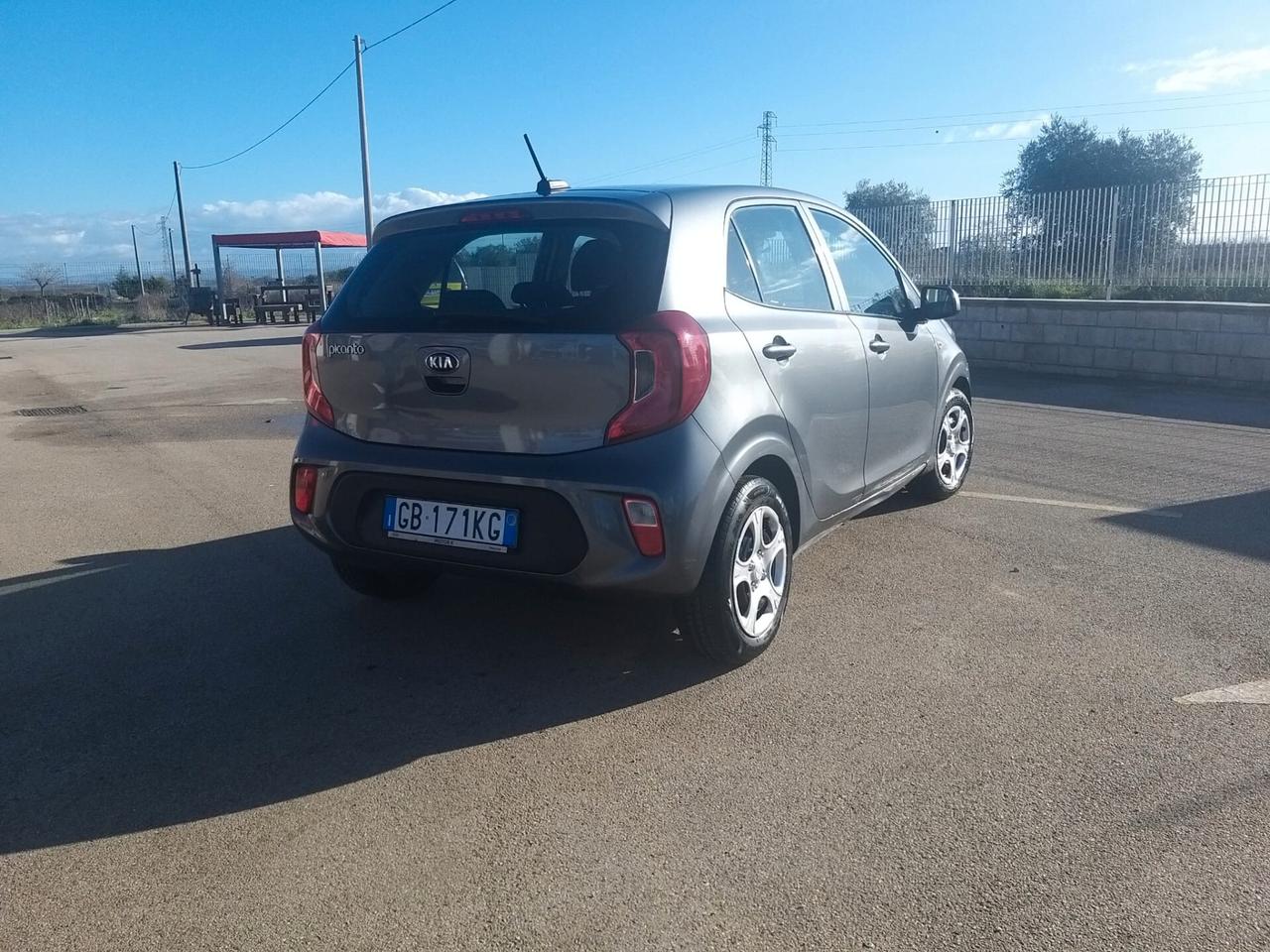Kia Picanto 1.0 12V 5 porte City