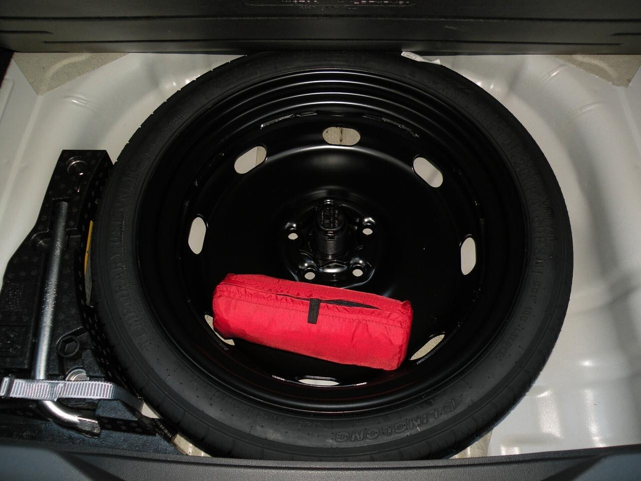 VOLKSWAGEN T-ROC 1.0 TSI 116CV R-LINE 2025 KM0