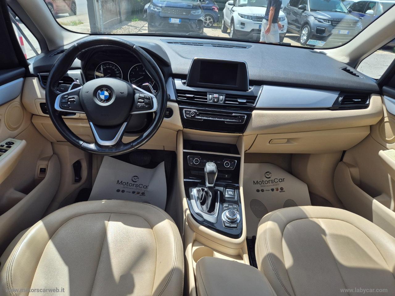 BMW 218d Active Tourer Advantage