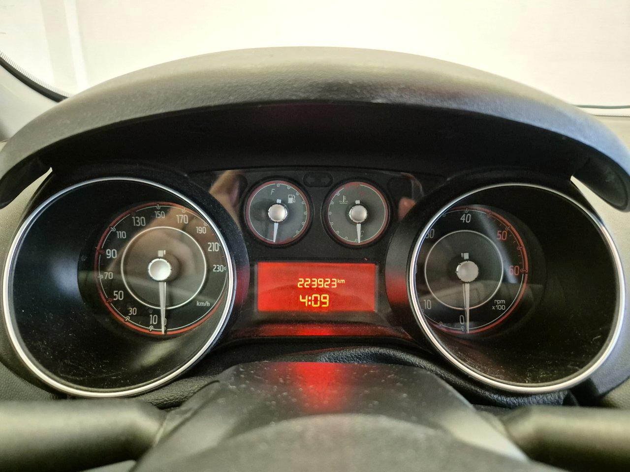 Fiat Punto 5p 1.3 mjt II 16v Lounge 75cv - PER COMMERCIANTI - NEOPATENTATI - UNIPROPRIETARIO - Bluetooth