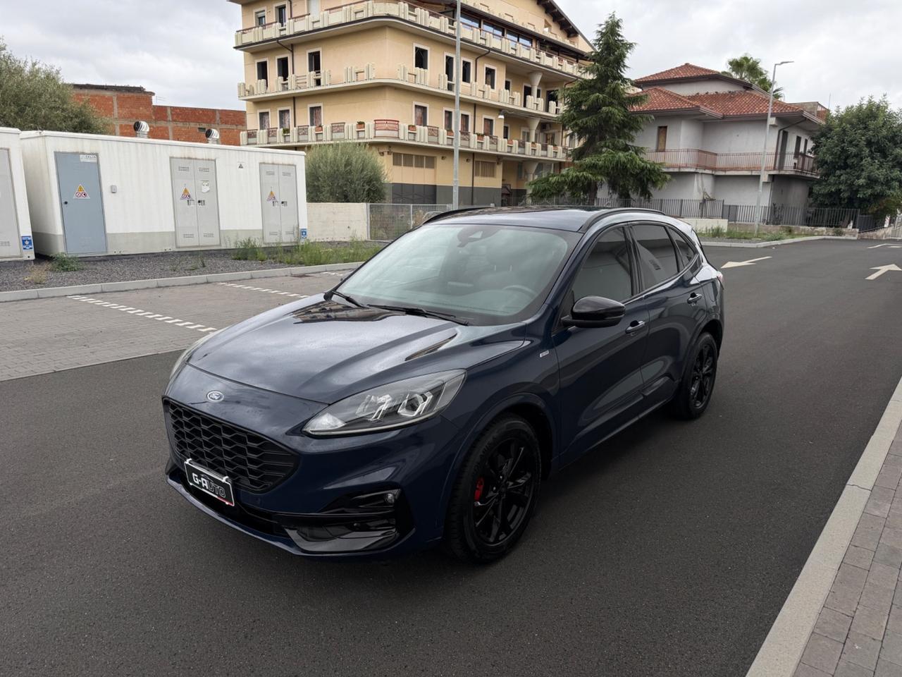 Ford Kuga 2.5 Full Hybrid 190 CV ST-Line