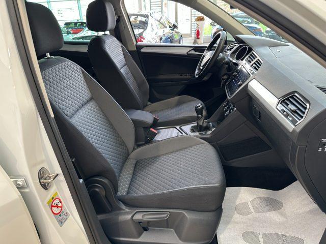 VOLKSWAGEN Tiguan 1.6 TDI SCR Business BMT - Carplay - Unico Proprie