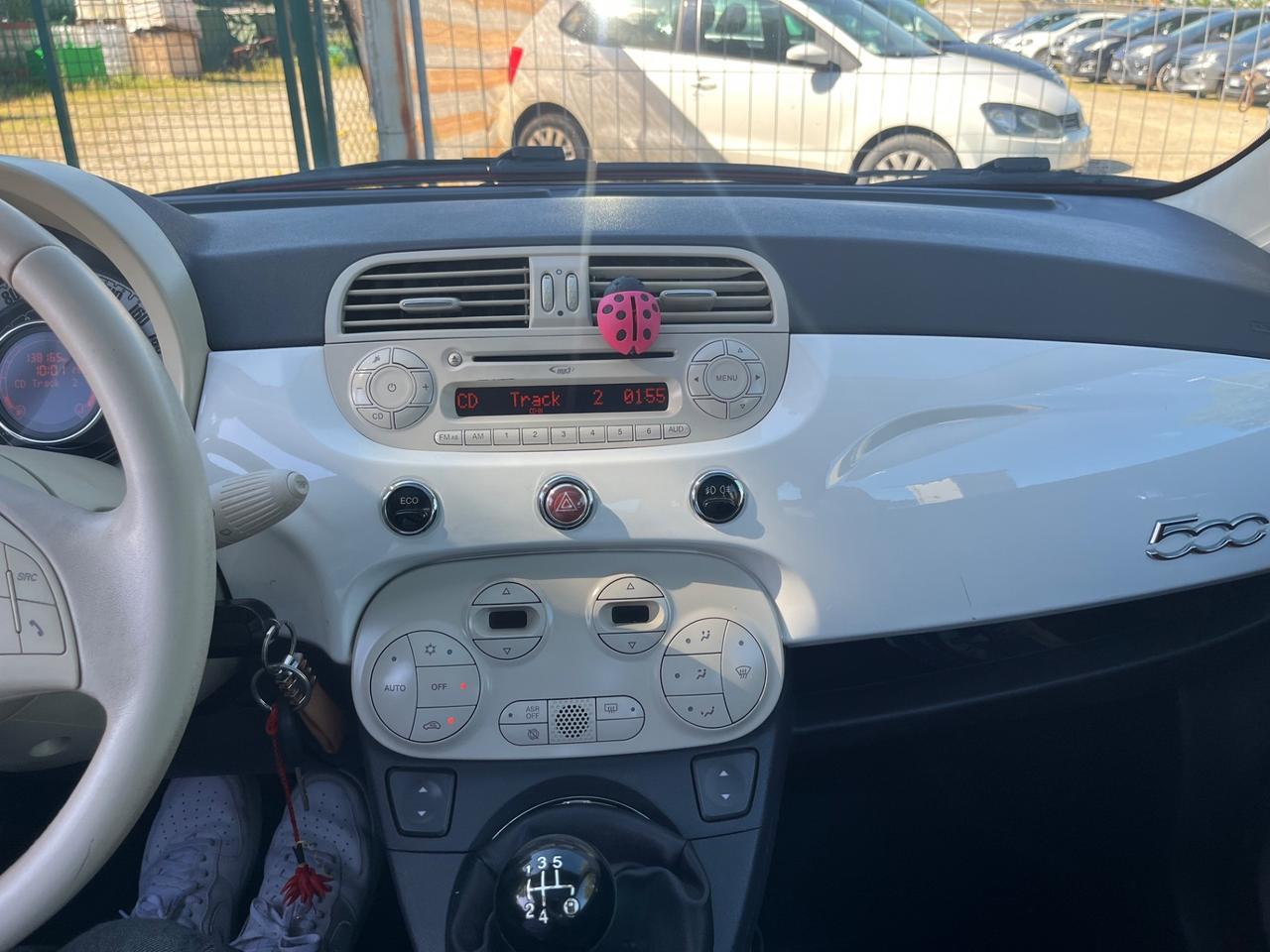 Fiat 500 0.9 TwinAir Turbo Lounge 2011 137.000 KM