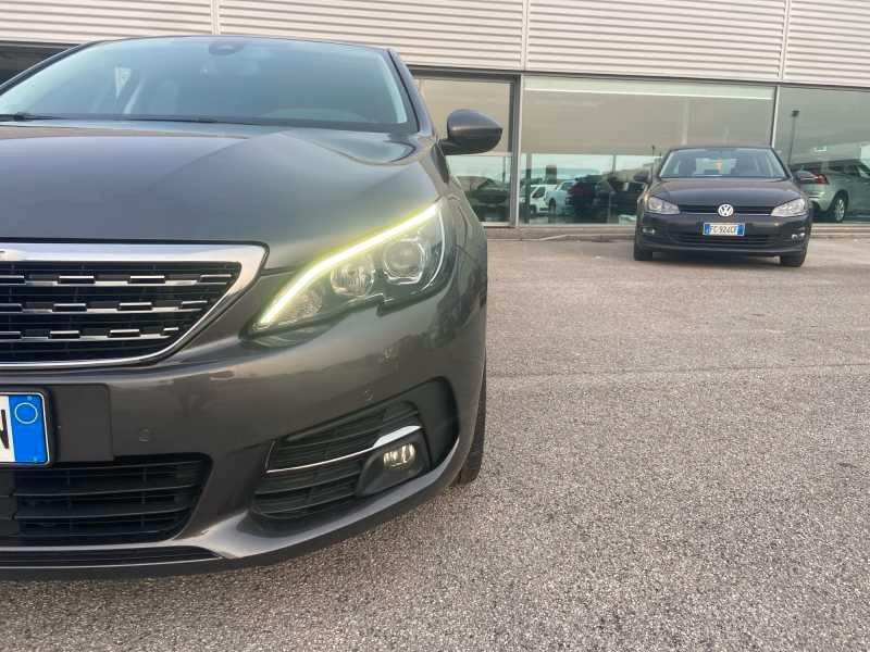 PEUGEOT 308 5p 1.2 puretech t Allure 130cv