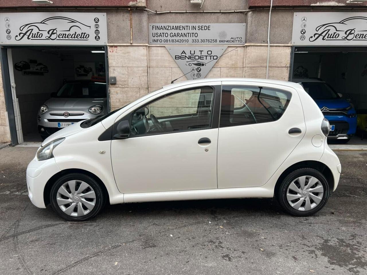 TOYOTA AYGO 1.0 CONNECT 5P 2013