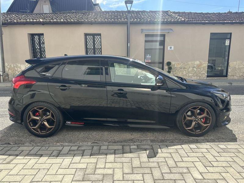 Ford Focus ST 2.0 Ecoboost 250cv ST3