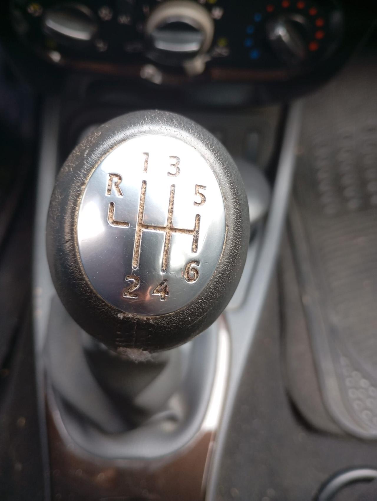 Dacia Duster 1.5 dCi 110CV 4x4 Lauréate-2011