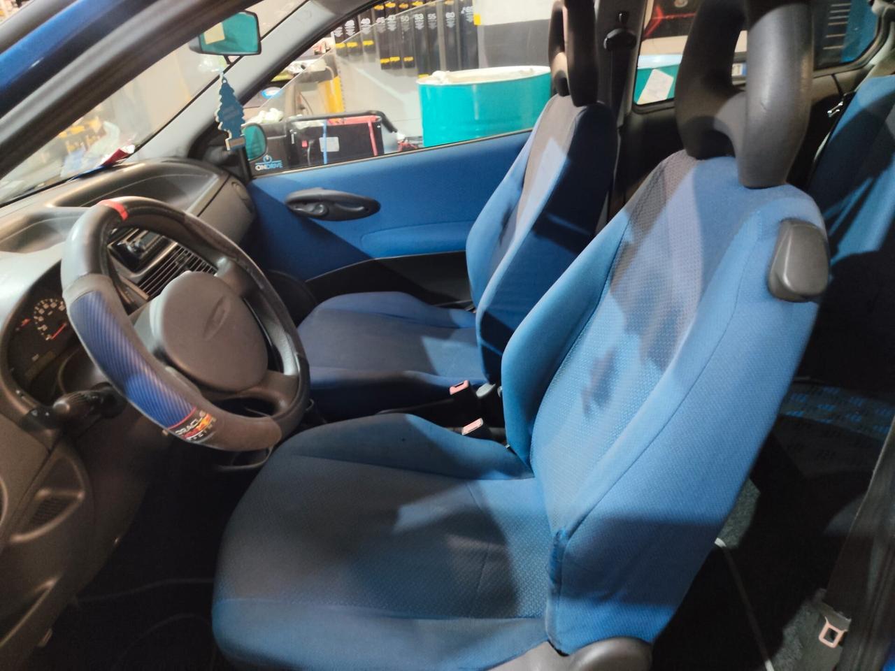 Fiat Punto 1.2i cat 3 porte ELX 60cv