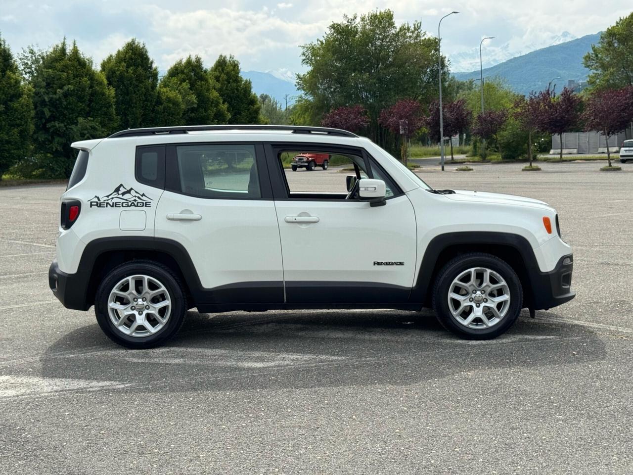 Jeep Renegade 1.6 Mjt 120 CV Longitude