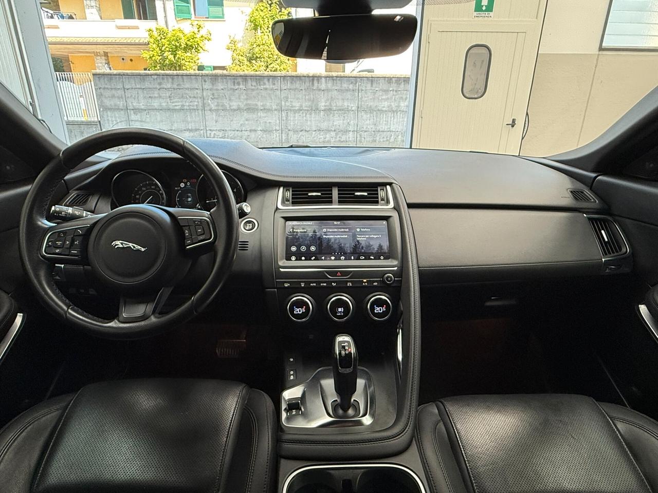 Jaguar E-Pace 2.0D 150 CV AWD aut. R-Dynamic S