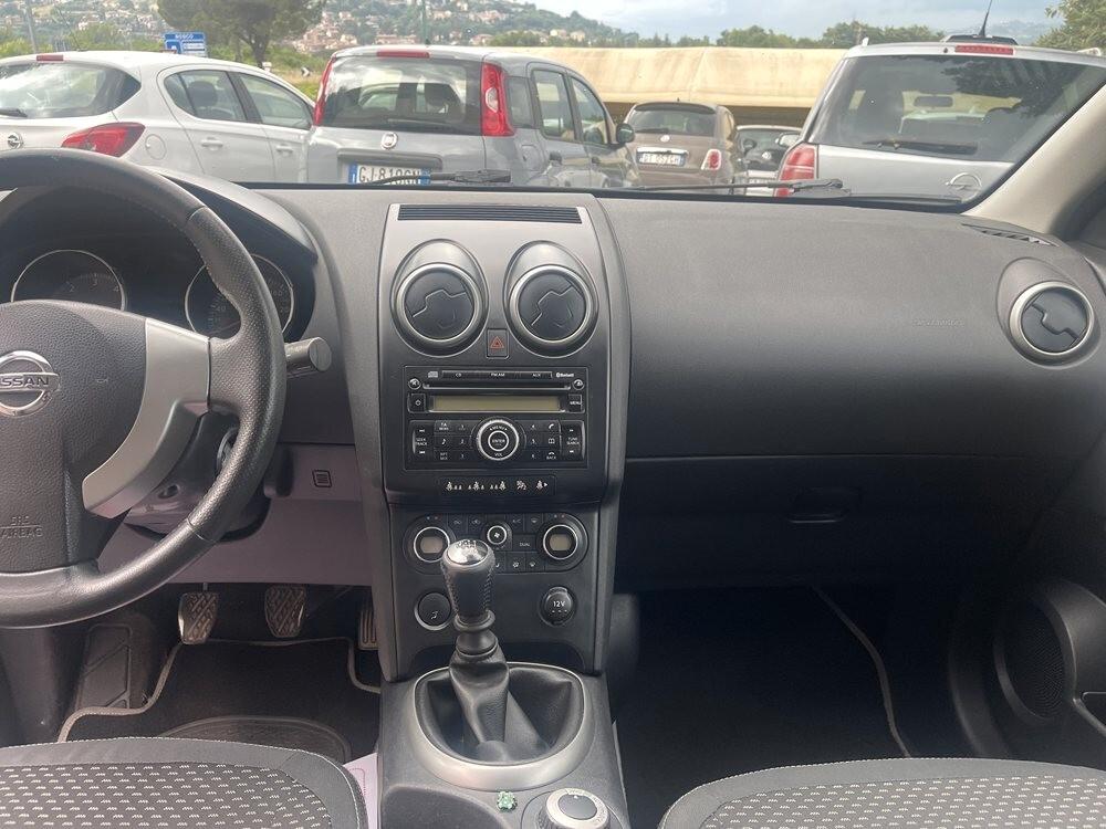 Nissan Qashqai 2.0 dCi DPF 4WD Tekna
