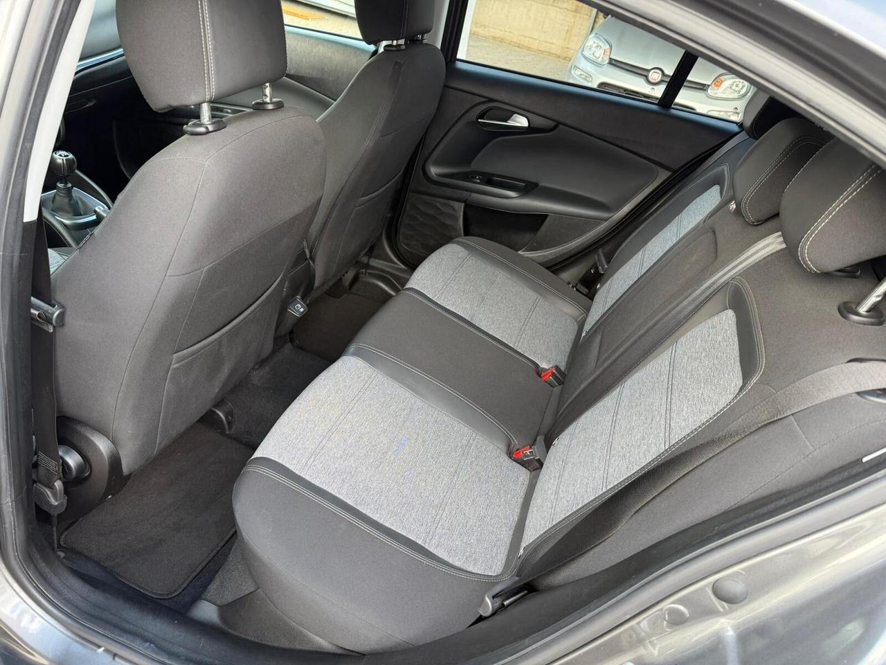 Fiat Tipo 1.6 Mjt S&S 5 porte Cross