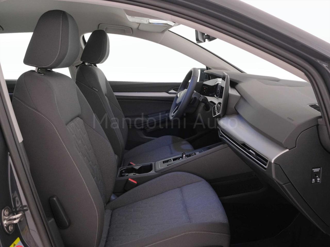 Volkswagen Golf variant 2.0 tdi scr 150cv life dsg