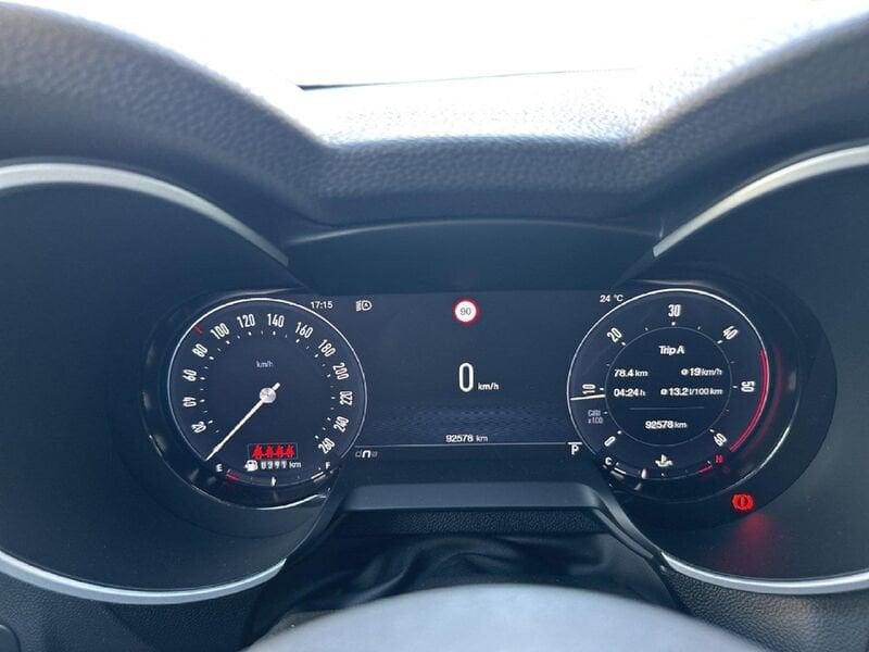 Alfa Romeo Stelvio 2.2 Turbodiesel 210 CV AT8 Q4 Veloce