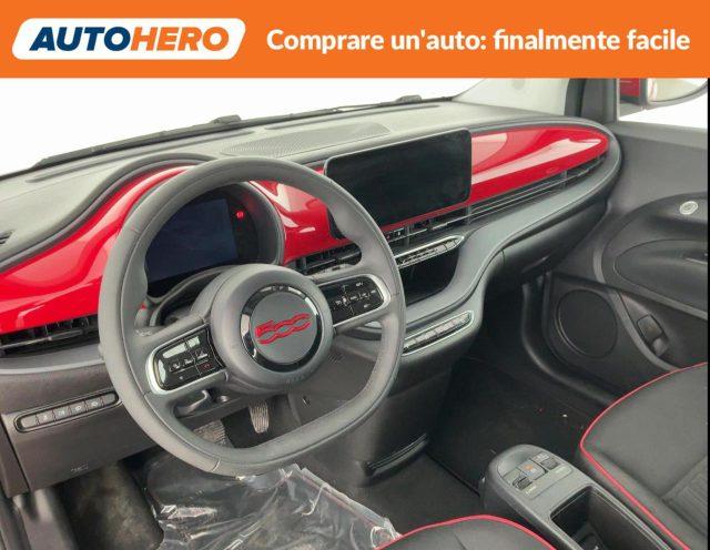 FIAT 500e Berlina 23,8 kWh Action