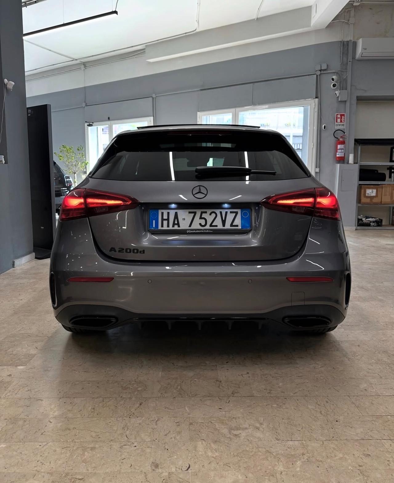 Mercedes-benz A 200 d Automatic AMG Line Premium