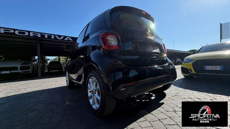 smart fortwo RATA MENSILE 193,00 EURO 70 1.0 52kW passion