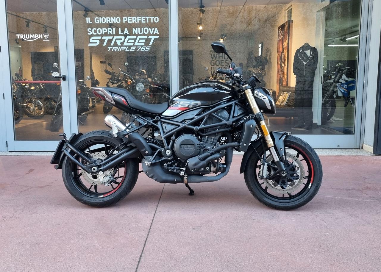 Benelli 752 S