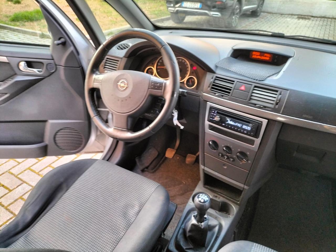 Opel Meriva 1.4 16V Club ok neopatentati