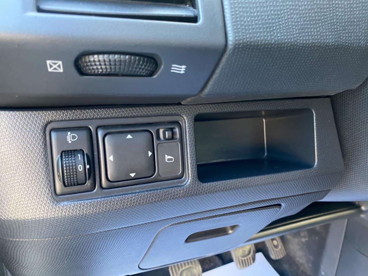 Nissan Micra 1.2 16V 5 porte Ok Neopatentati