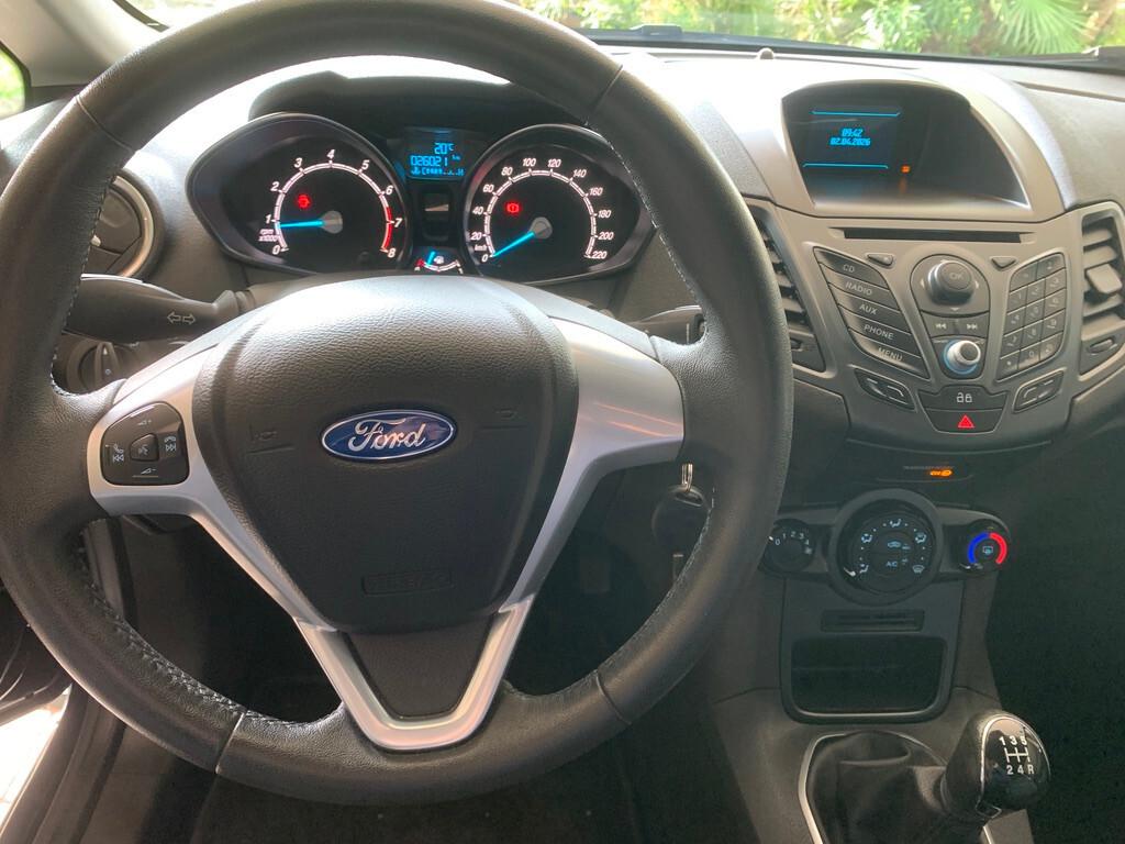 Ford Fiesta 1.4 3 porte Benzina- GPL 26.000 km !!