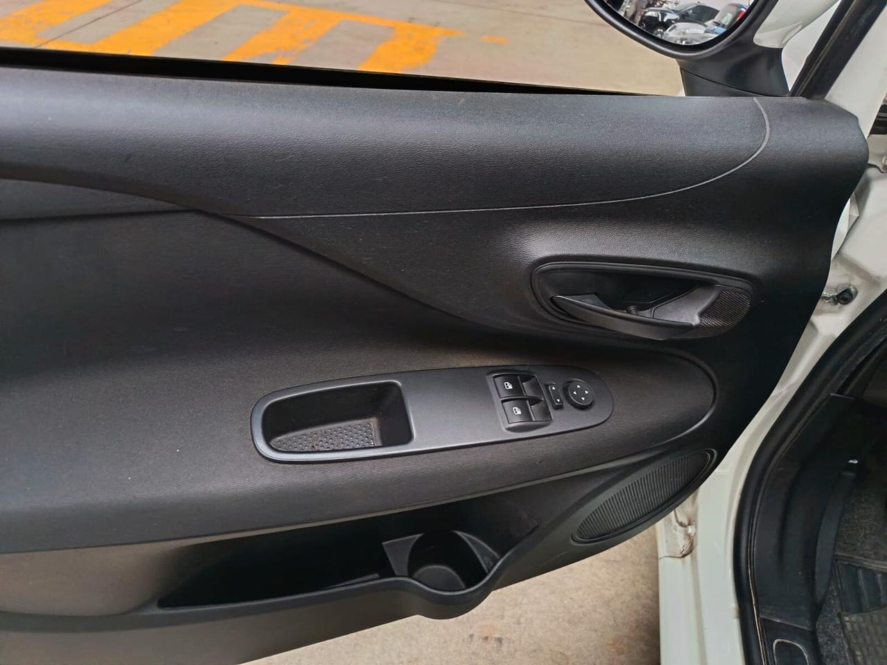 Fiat Punto 1.3 MJT II S&S 95 CV 5 porte Street