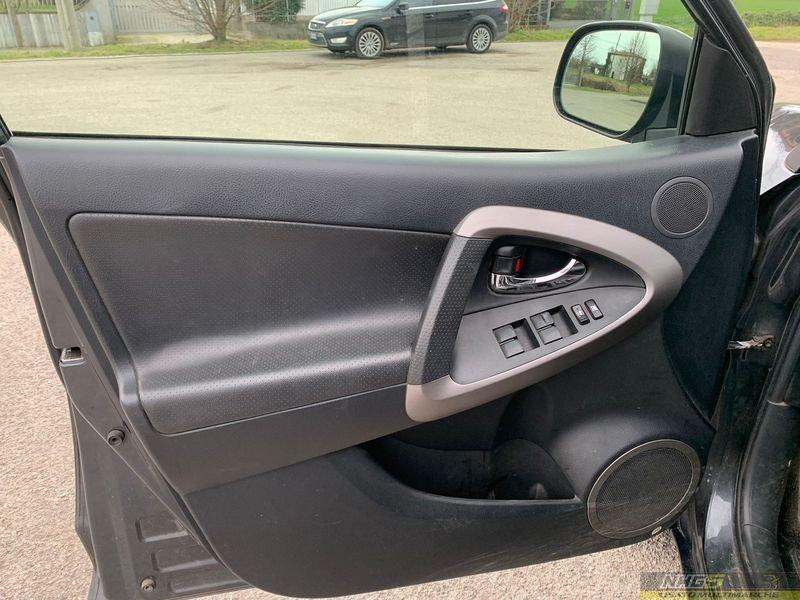 Toyota RAV4 RAV4 2.2 D-4D 177 CV Luxury