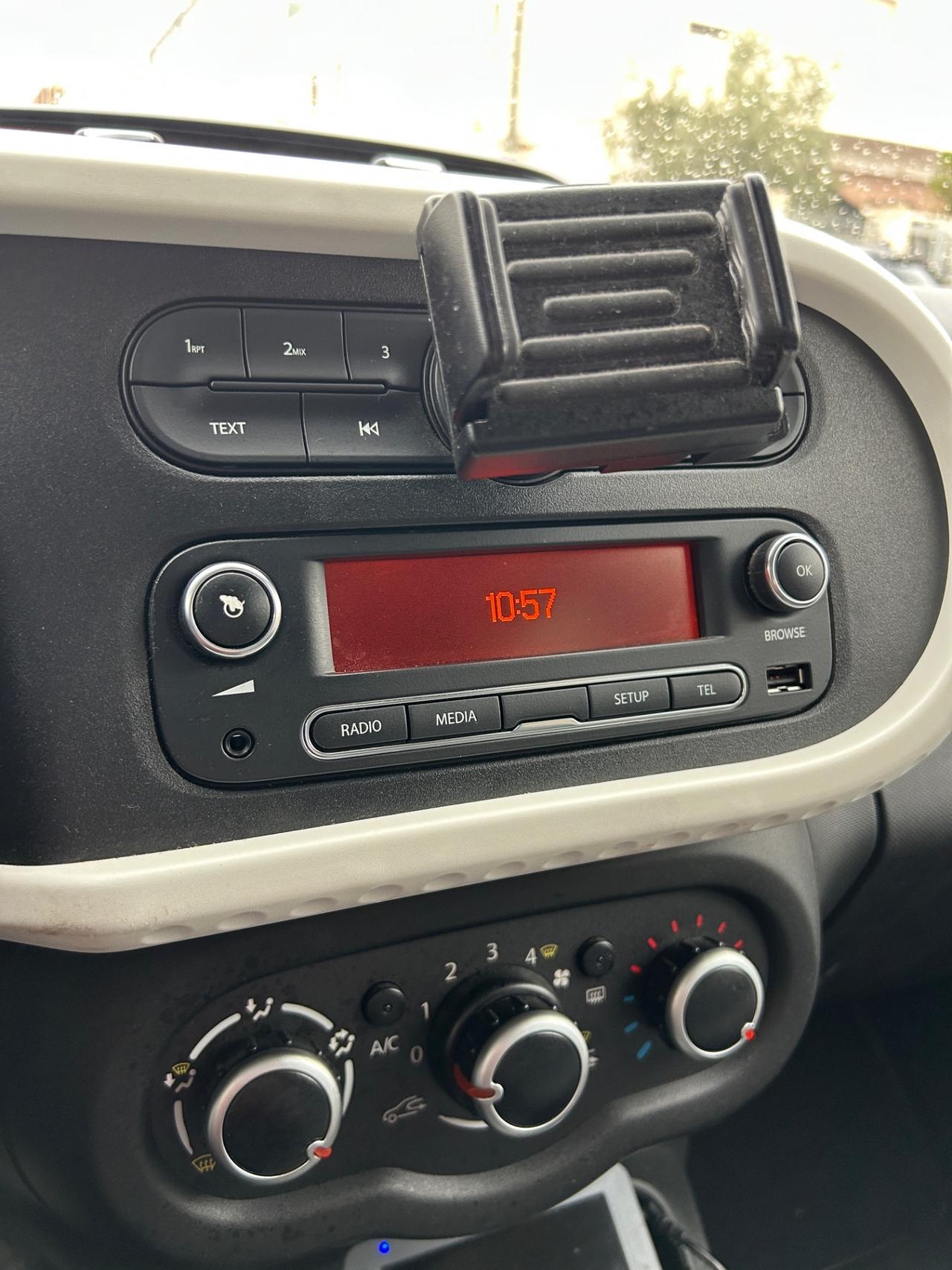 Renault Twingo 1.0 69 cv-2019/MOD.2020