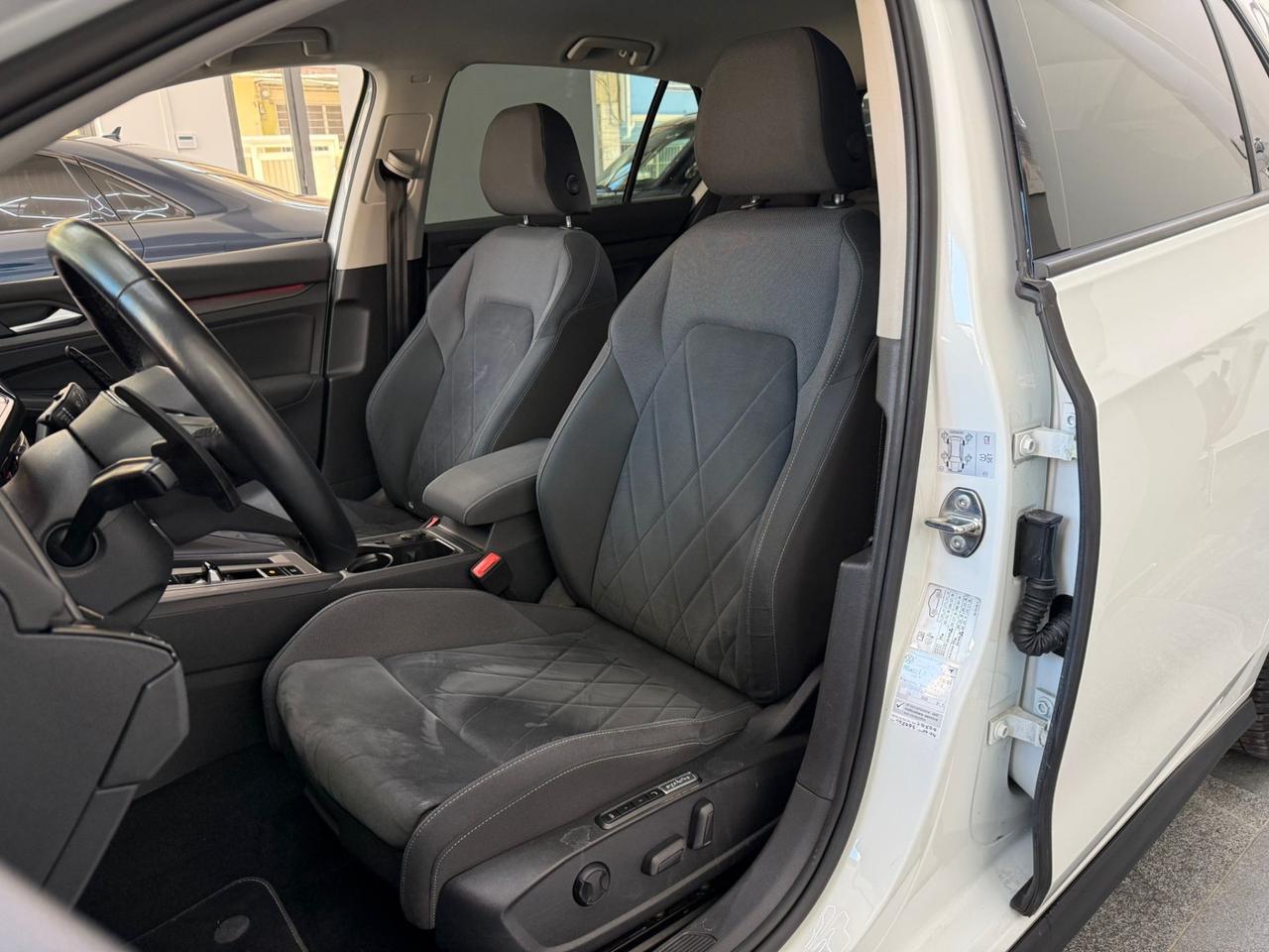 Golf 1.5 eTSI 150 CV EVO ACT DSG 1st Edition Style GTI